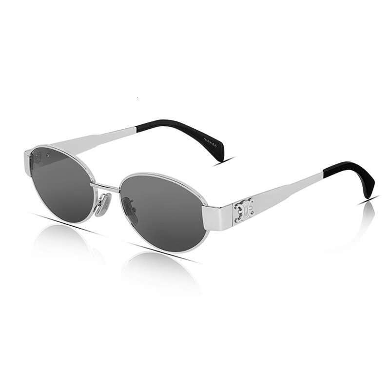 DHcollections Vintage Triumph Sunglasses UV400 Gold Frame, Oval Retro Shades for Women, Face-Slimming Design (Green/Black Lenses)