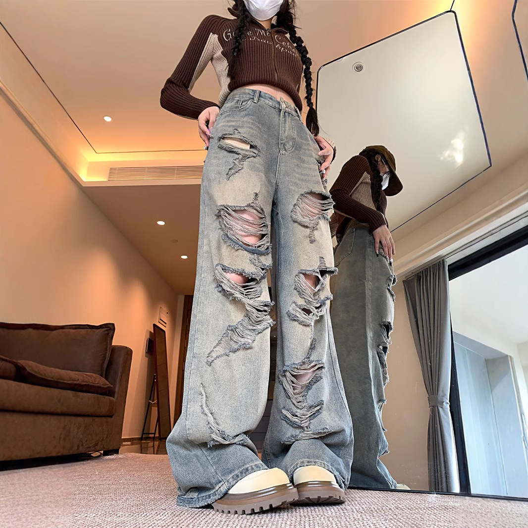 2025 Summer New Wilderness Style Ragged, niche fashion, retro beggar floor pants, designer jeans, designer pants, women's jeans