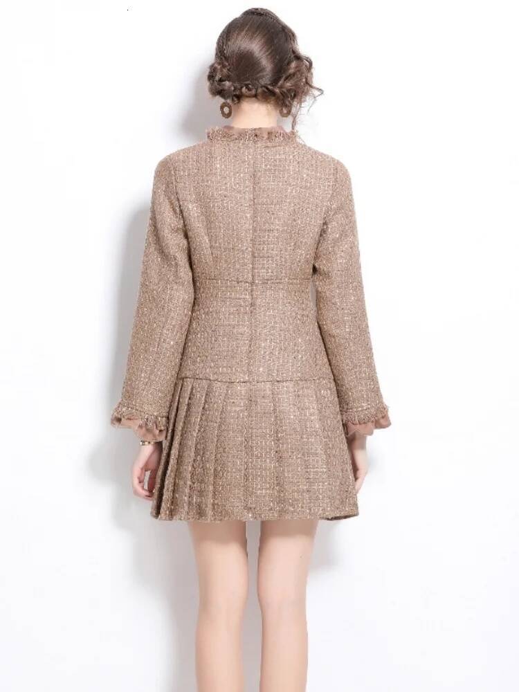 French Elegant Temperament Long Sleeved Tweed Dress New Autumn Winter Fashion High-End Pleated Woolen Dresses dongdumaoyi