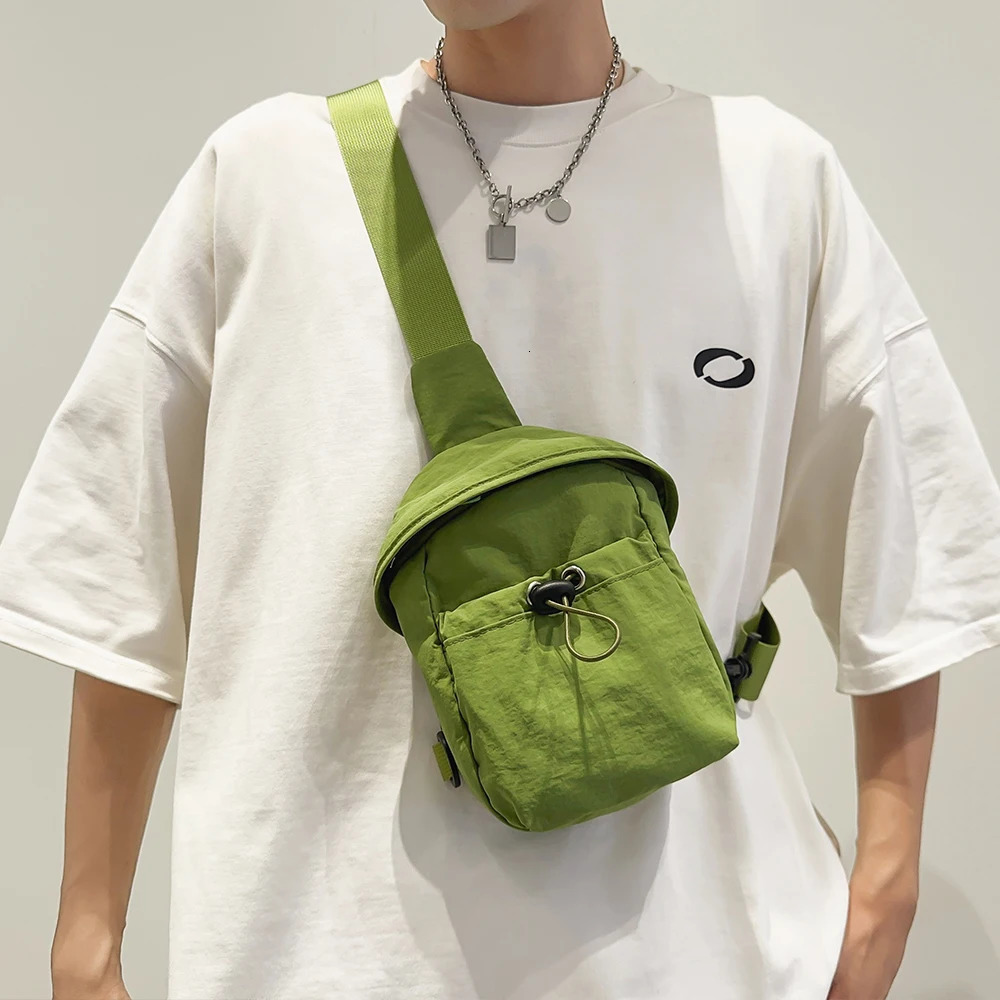 Summer Outdoor Lightweight Crossbody Bag for Men and Women Brown Canvas Chest Bag Sports Phone Bag 250731