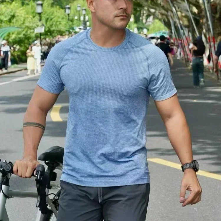Lemon Metal Vent Tech Men Shirts Quick Dry Short Sleeve Tee Casual Sports T-shirt Jogging Outdoors Men T-shirt Fitness T-shirt T250801
