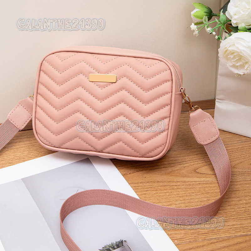 Ladies Handbags 2024 New Wave Embroidered Shoulder Bag Versatile Crossbody Bag for Women Camera Bag H250801