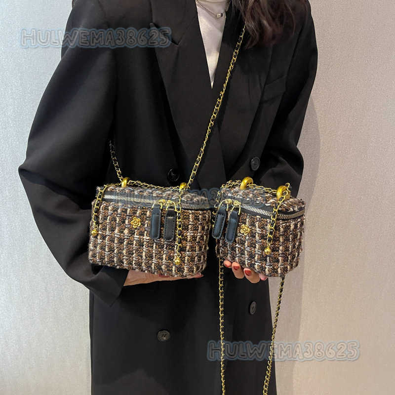 Womens Bag High-quality Niche Design Bag Womens Autumn New Chain Crossbody Bag Textured Handbag H250801