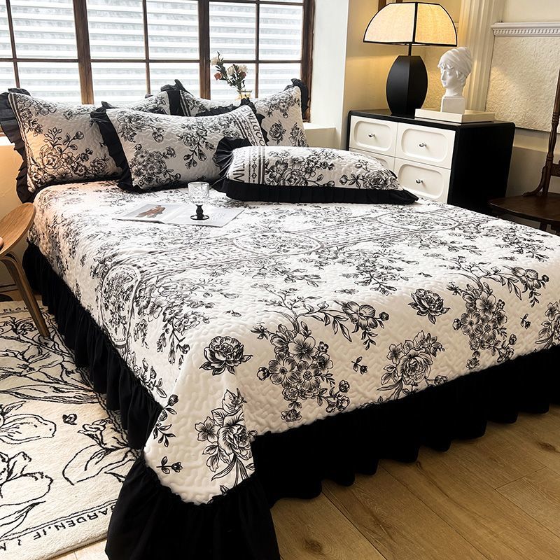 Luxury Designer Four-season Bed Skirt Lace Thickened Bed Sheet Four-piece Set Quilted Non-slip Bed Cover Single Piece Three-piece Set Tatami Mattress 