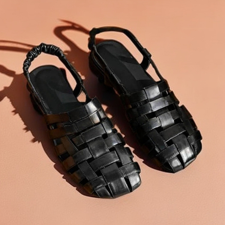New Spring/summer 2025 Square-toed Chunk-heeled Sandals For Outdoor Business Women Low-heeled Cowhide Beach Casual Slimming And Fashionable Women'