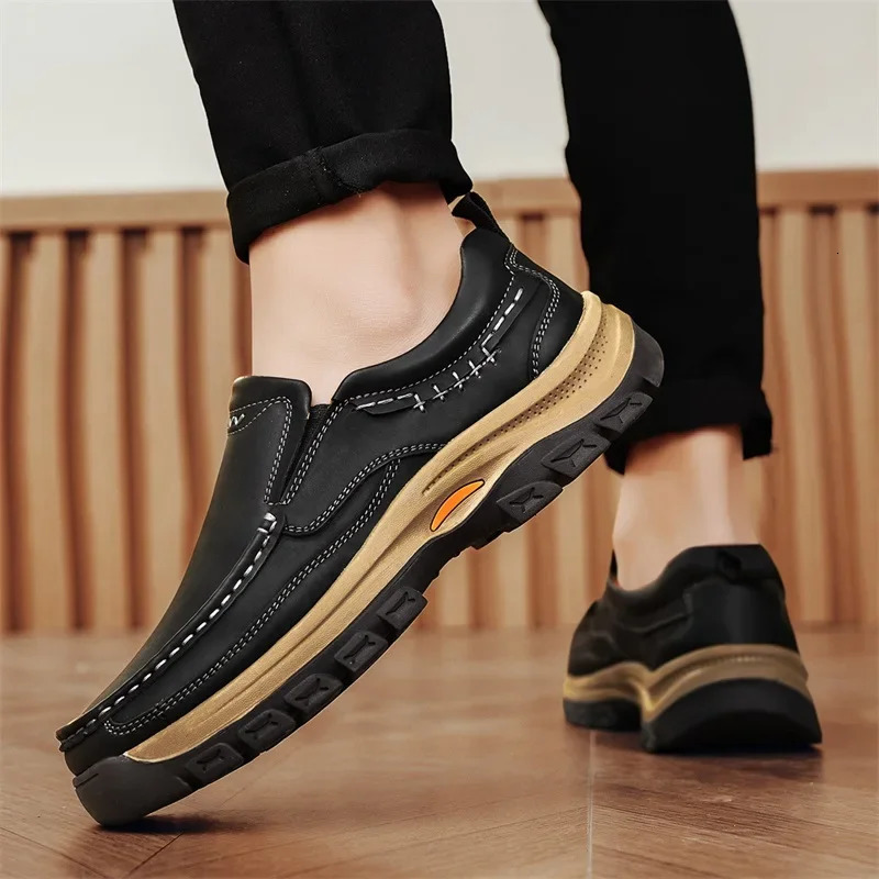 Fashion Trendy Male Driving Shoes Versatile Non-slip Hiking Shoes Comfortable Outdoor Mens Loafers Moccasins Treking Footwear 250731