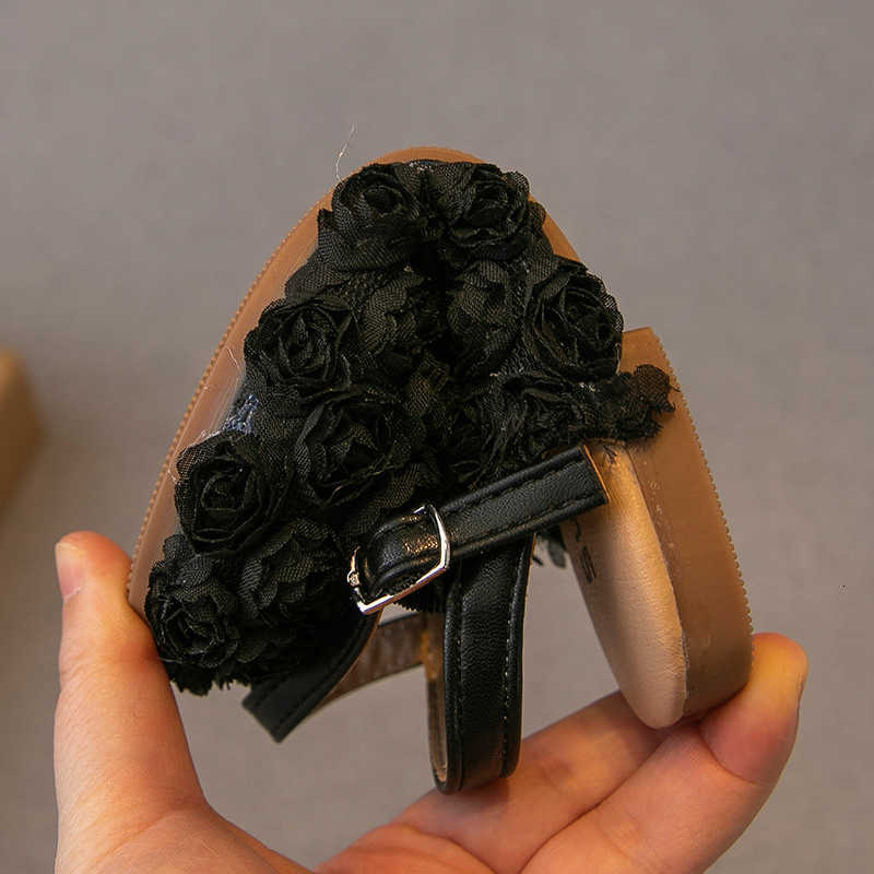 Sandals Fashion Girls' Flower Sandals 2024 Summer Korean Style Princess Elegant Half-Wrapped Lady Single Shoes for Toddlers and Young Girls Perfo