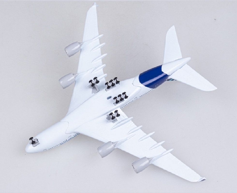 20CM Toys Airplane Airbus A380 Plane Model 380 Prototype Metal Miniature Plane Aviation Collection Gift Toy for Boy
