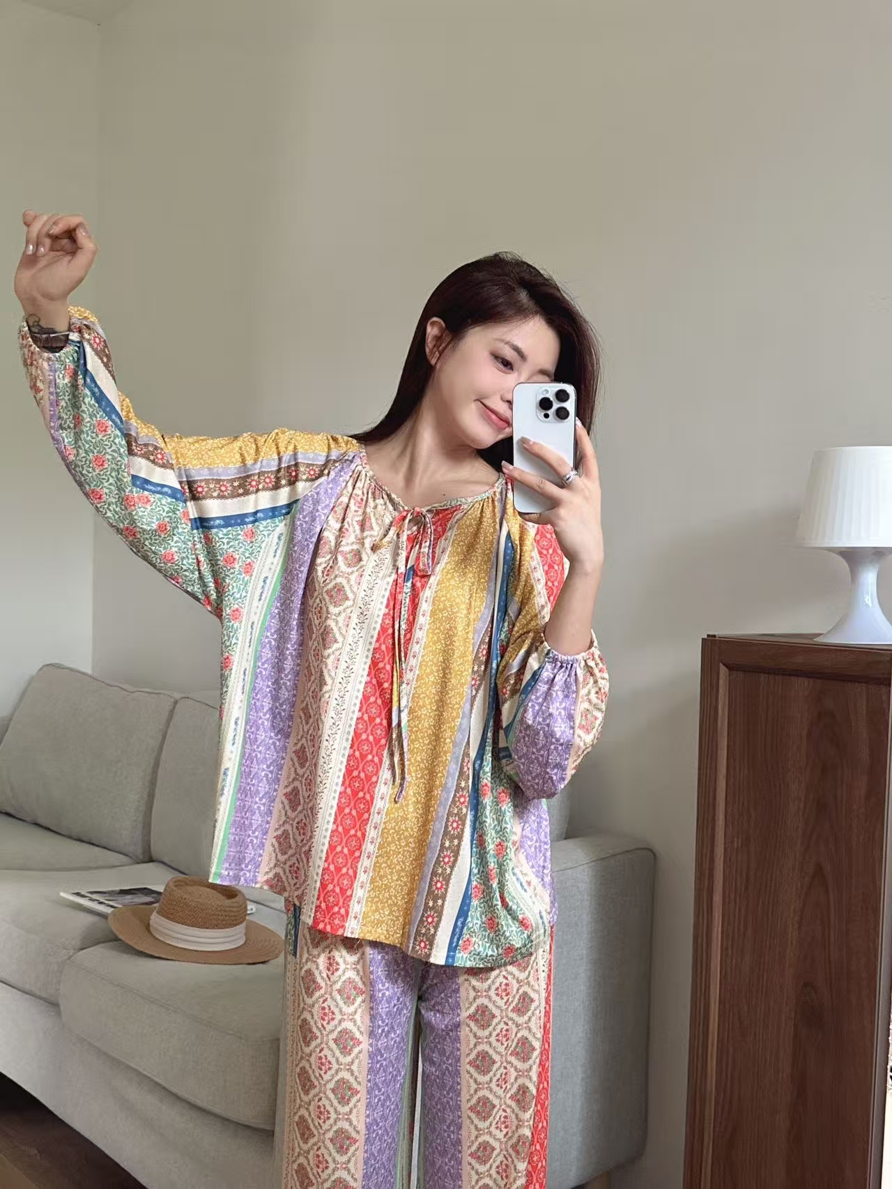 2025 Women's Long-Sleeved Long Pants Spring/Summer Lightweight 2-Piece Set Bohemian Style Stretch Waistband Women's Pajamas Can Be Worn Outs