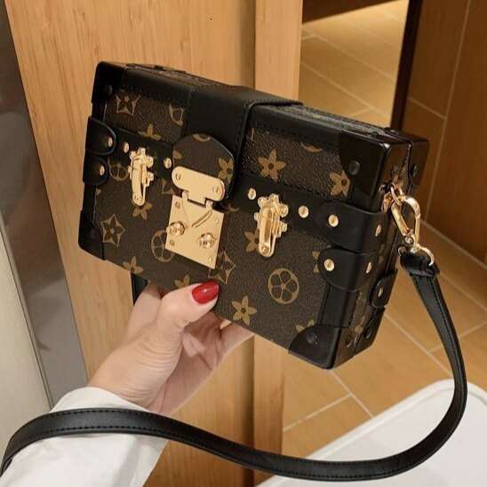DHessentials Printed Women's Box High-Value New Light Luxury Niche Makeup Small Square Single Shoulder Crossbody Bag