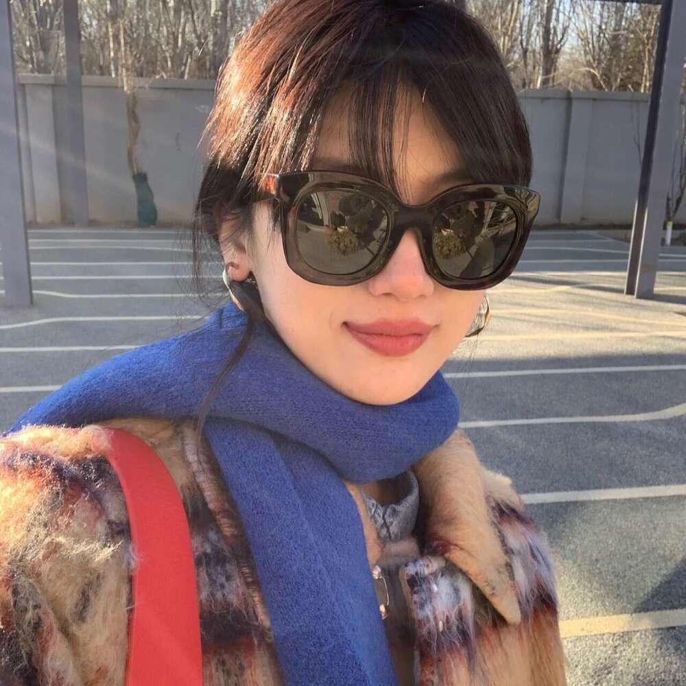 DHsunglasses Oversized Cat-Eye Sunglasses UV400 Protection, Bold Acetate Frame, Unisex Fashion Statement (Black/Tortoise)