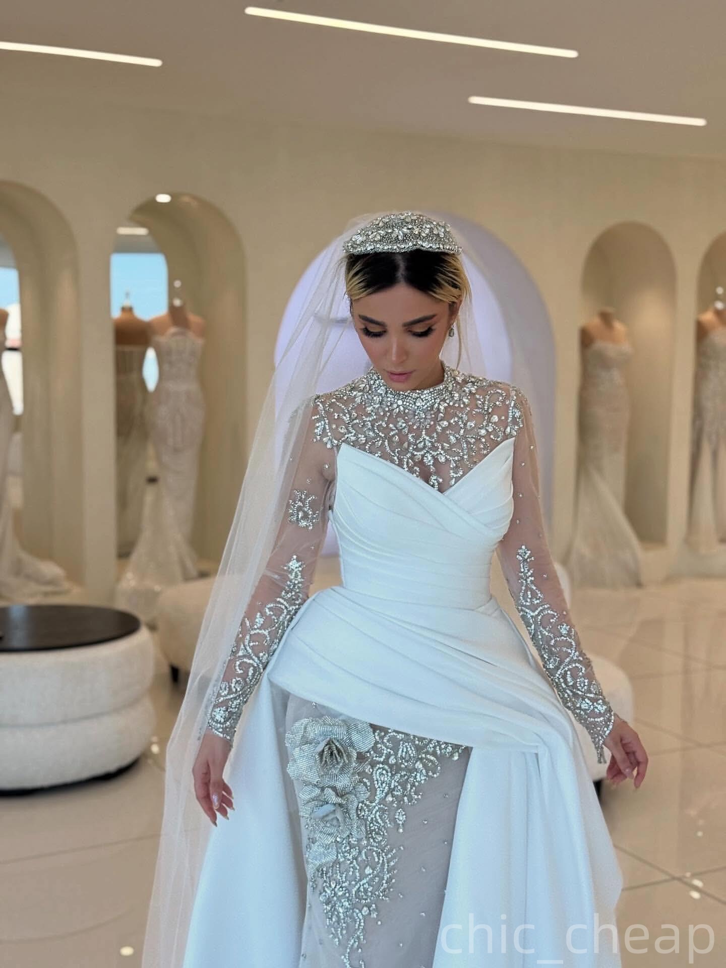 2025 Aso Ebi Plus Size Ivory Sheath Wedding Dress Crystals Lace Flower Satin Illusion Full Sleeves Vintage Bridal Gowns Dresses ZJ065