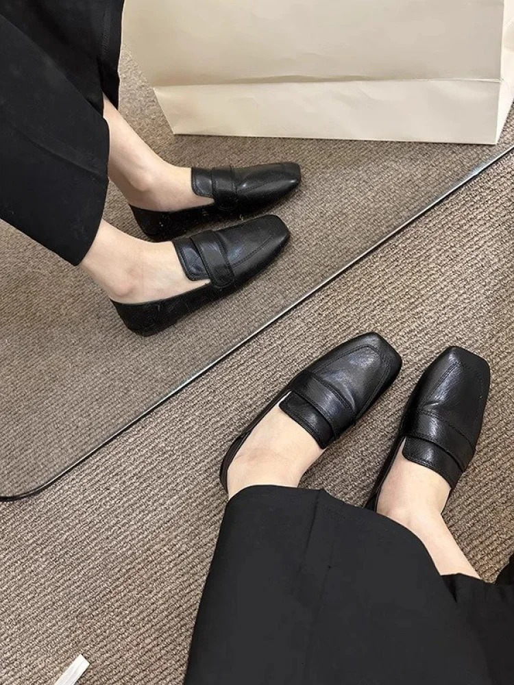 Selling French Retro Square-Toe Loafers for Women - Slip-On Comfortable Flats with Soft Sole Gentle Style Work Pumps 250731