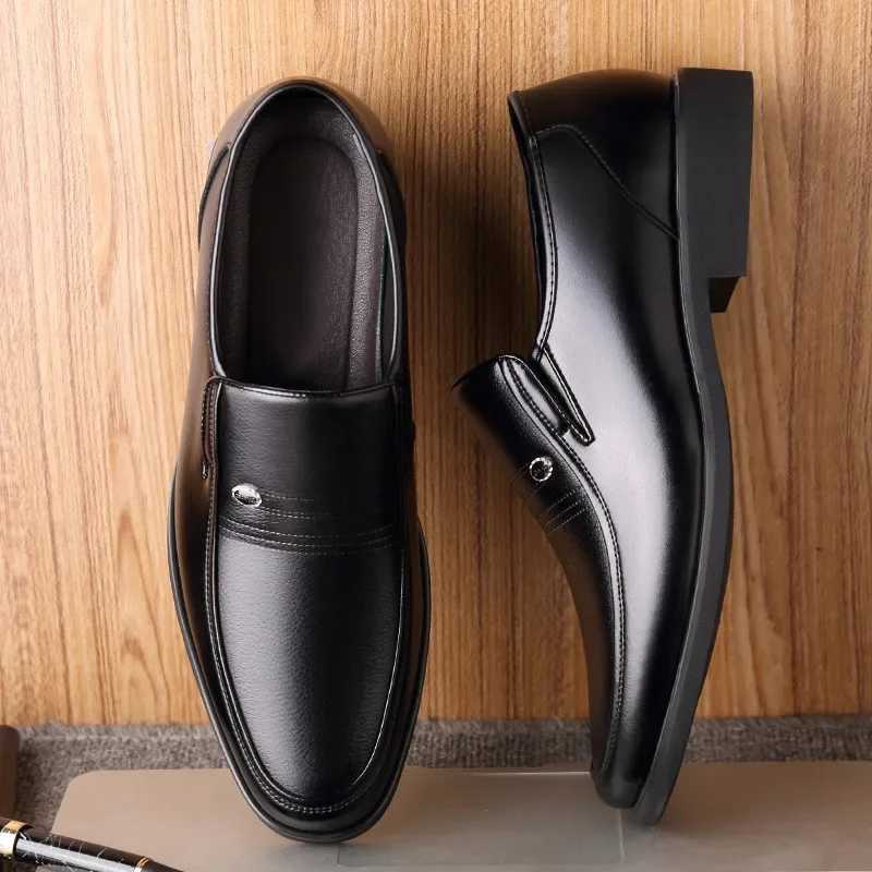 Mens Slip- Formal Shoes Wear-resistant N-Slip Smart Casual Shoes For Business XJ250801