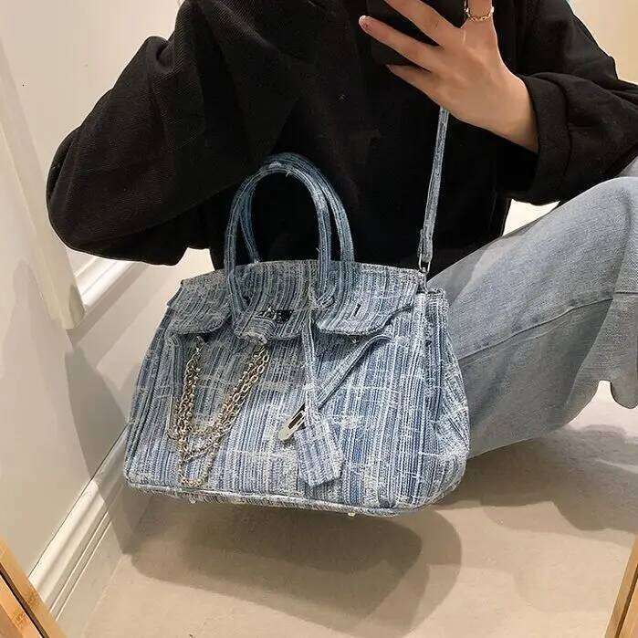 Fall Designer Shoulder Bag Premium Leather Crossbody Purse for Women - Unique Minimalist Handbag
