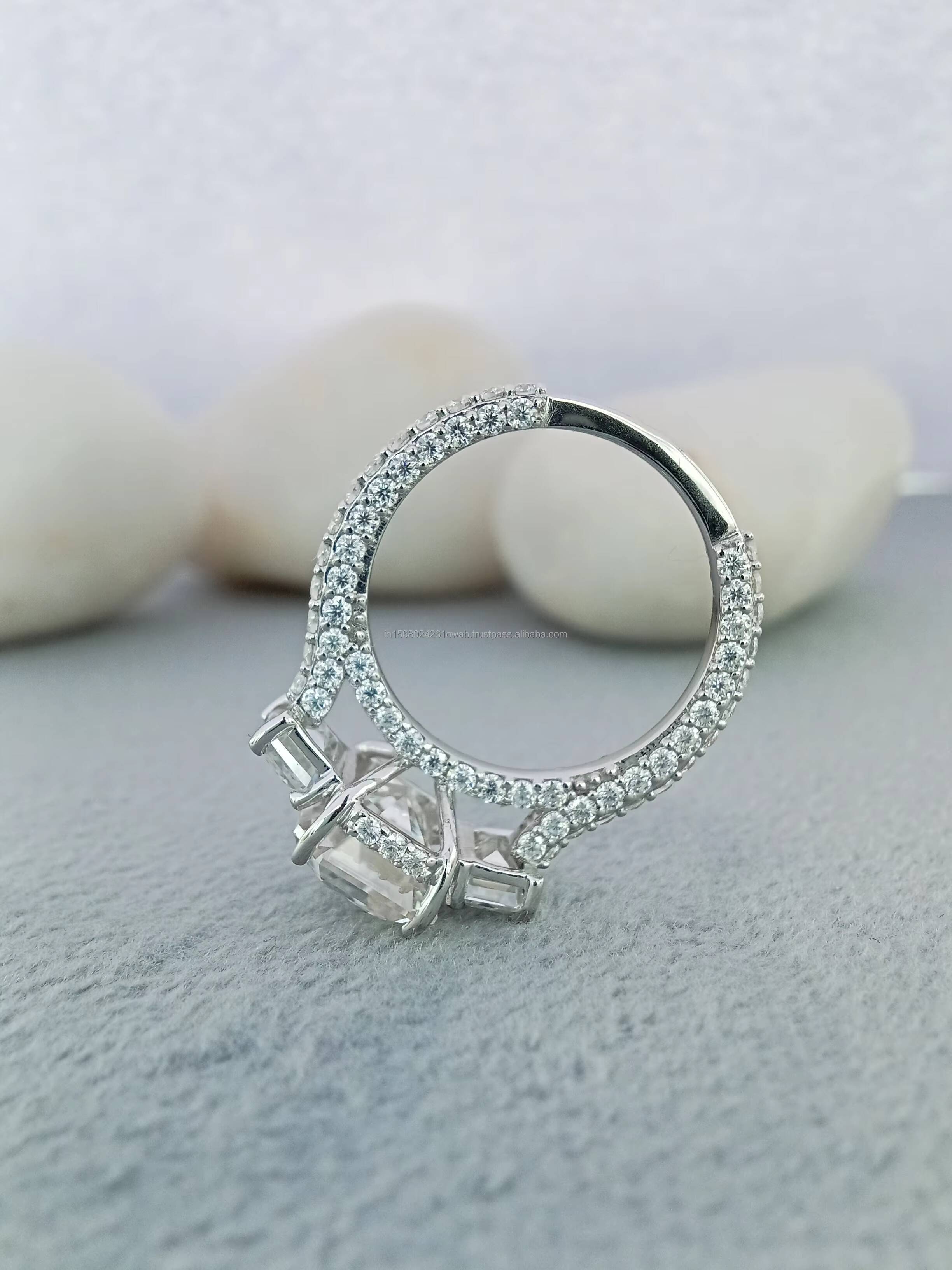 DVINS Iced Out Halo Single 1ct Jewelry Pave Diamond S925 Engagement Wedding Eternity Moissanite THREE STONE Emerald Cut Ring