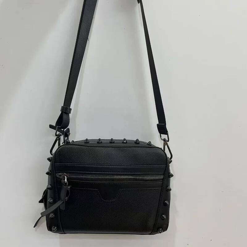 Casual Men's And Women's Bags Riveted Single Shoulder Crossbody Multi-Functional Messenger Fashion Mobile Phone Bag