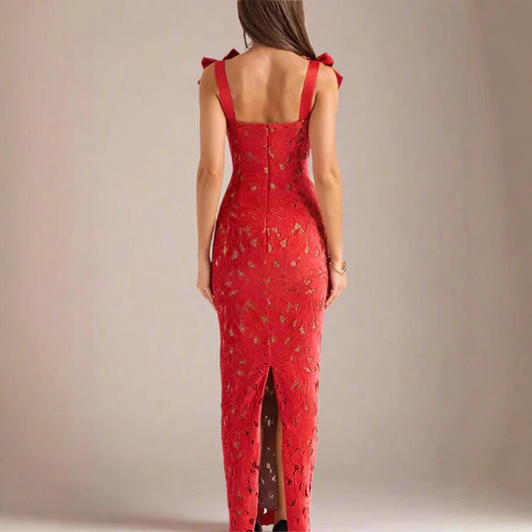 2025 summer European and American style elegant, lightweight, luxurious bow trend tie high-end U-neck embroidered hollow slim fit long skirt new desig