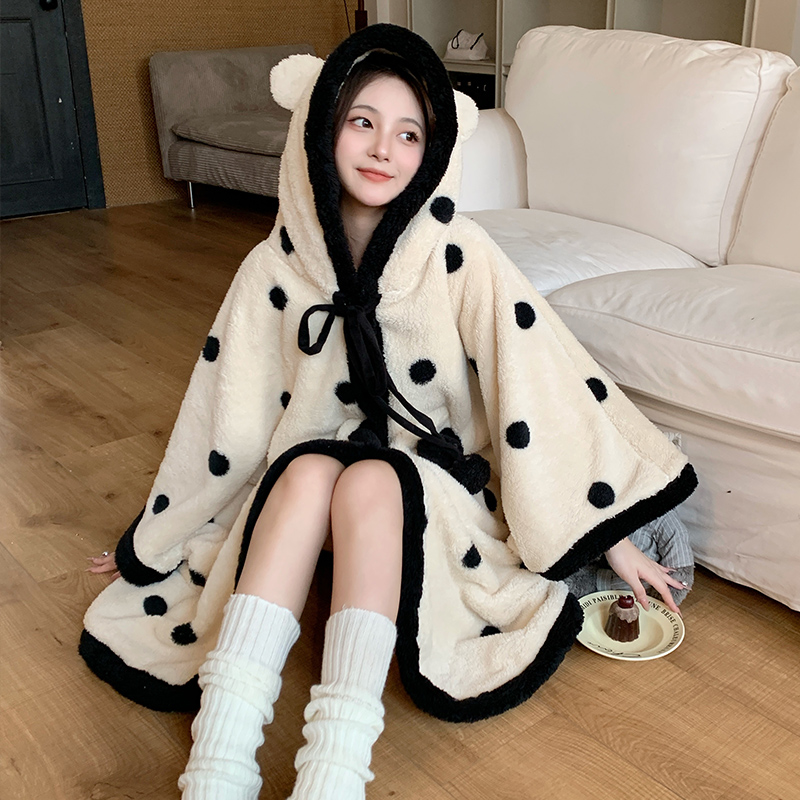 Comfort-Focused Ladies Plaid Flannel Nightgown Set for Cold Weather Wear