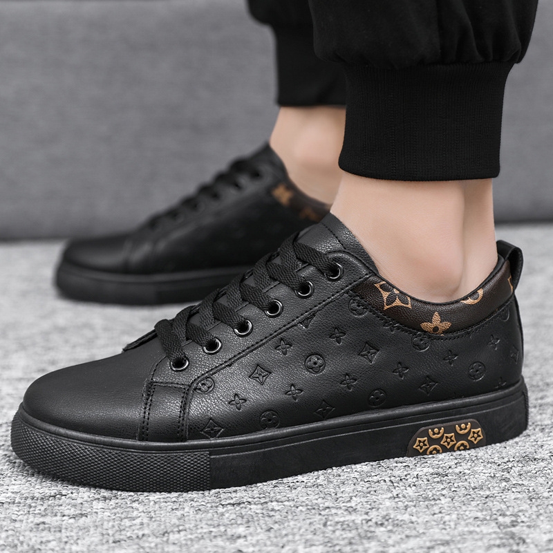 2025 Designer Men's Versatile White Sneakers, Outdoor Sports Low-top Classic Running Shoes Soft-soled Anti-slip Luxury Lace-up Youth Casual Board