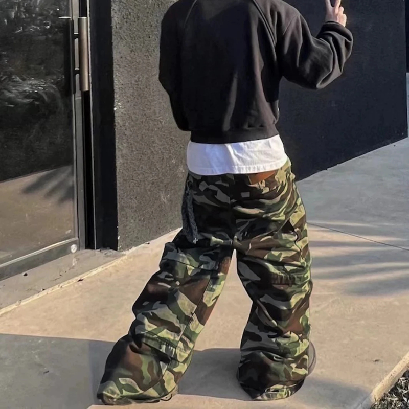 MIJKO Color Match Multi-pockets Camouflage Cargo Pants for Men and Women Streetwear Patchwork Baggy Overalls Wide Leg Loose Trousers