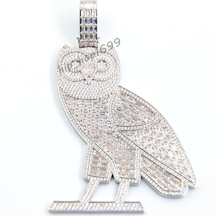 Yu Ying Fine Jewelry New Product Exquisite Owl Pendant baguette Moissanite Vvs d Color Pure Silver Pendant