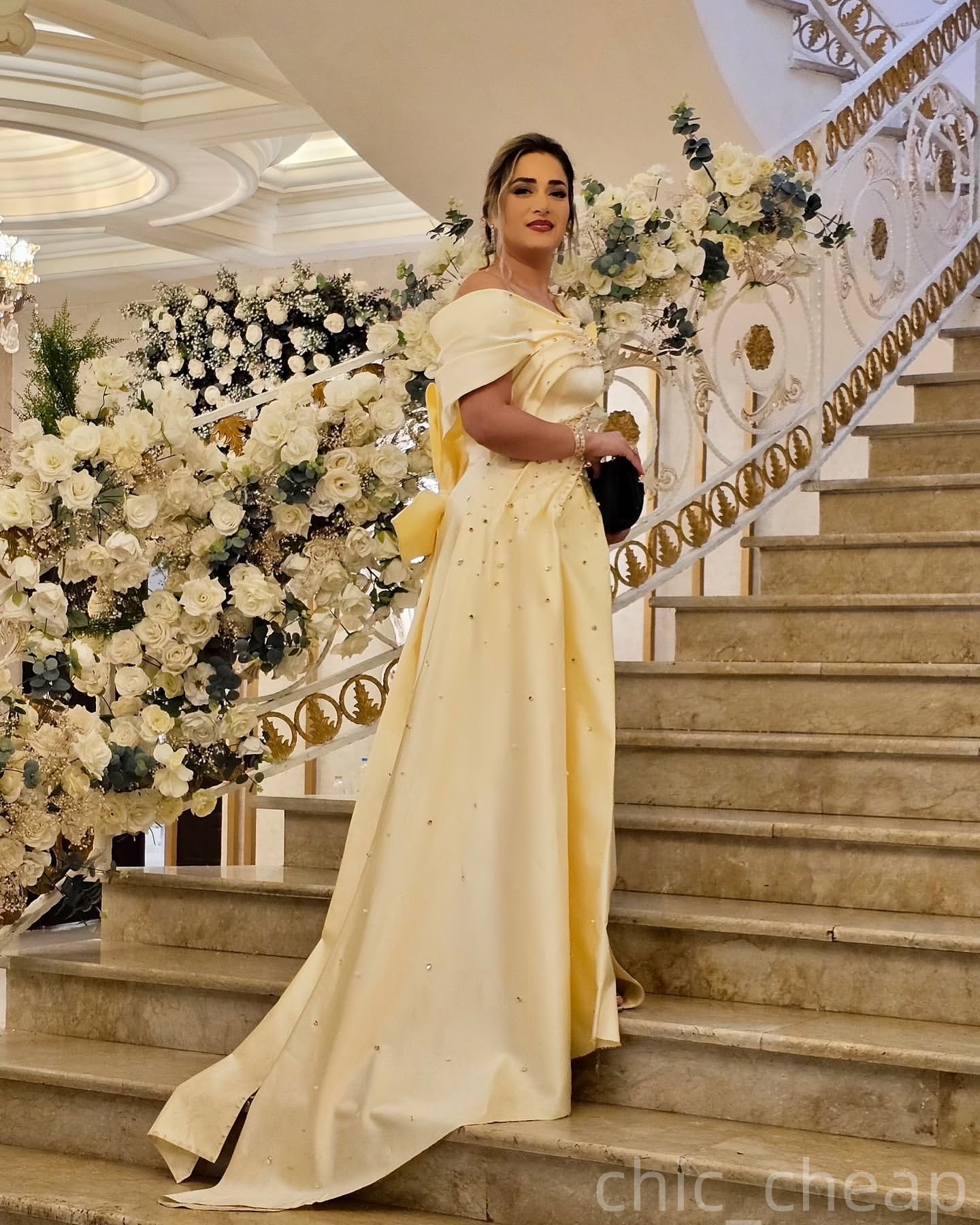 Light Yellow A-line Evening Dresses Flowers Crystals Beaded Satin Prom Formal Party Second Birthday Engagement Gowns Plus Size Dress For Special Occas