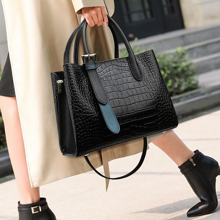 Hot Free delivery designer bag Luxury Bag tote bag purse Crocodile patterned cross body bag