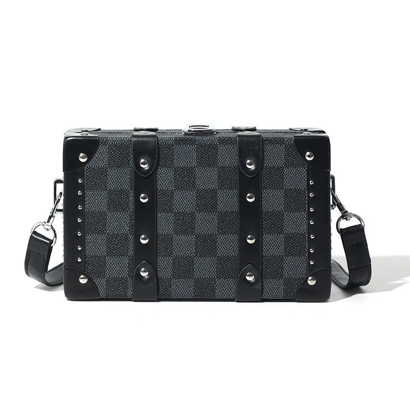 Ladies' high-end stylish shoulder bag 2025 new trend fashion hard shell box bag versatile crossbody bag free shipping