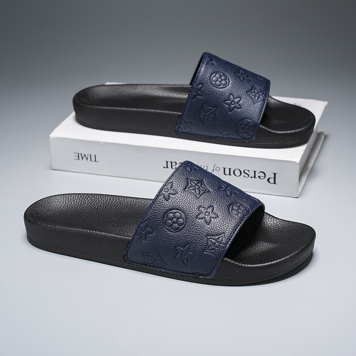 Designer Slippers New style one-shoulder slippers for men to wear outside, anti-slip and anti-odor soft-soled casual one-shoulder cool slippers Free s