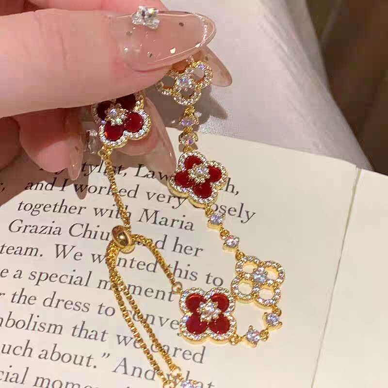 Luxury jewelry designer jewelry pink shell four leaf flower earrings necklace ring necklace four piece set high-end niche women's clover bracelet