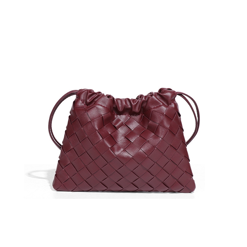 2025 new Hand-woven Bag Simple and Trendy Single-shoulder and Crossbody Women's Bag Small Square Bag with Black and White Checkerboard Pattern