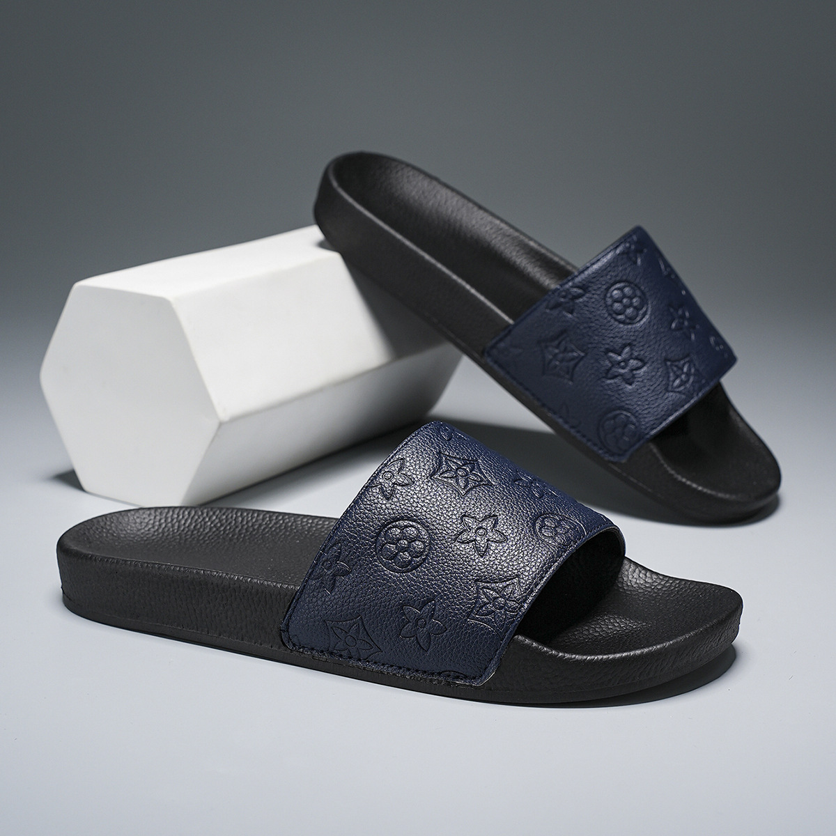Designer Slippers New style one-shoulder slippers for men to wear outside, anti-slip and anti-odor soft-soled casual one-shoulder cool slippers Free s