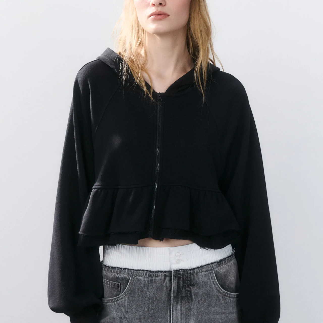 hot Free delivery designer coat for women Comfortable and simple casual jacket fashionable and warm top