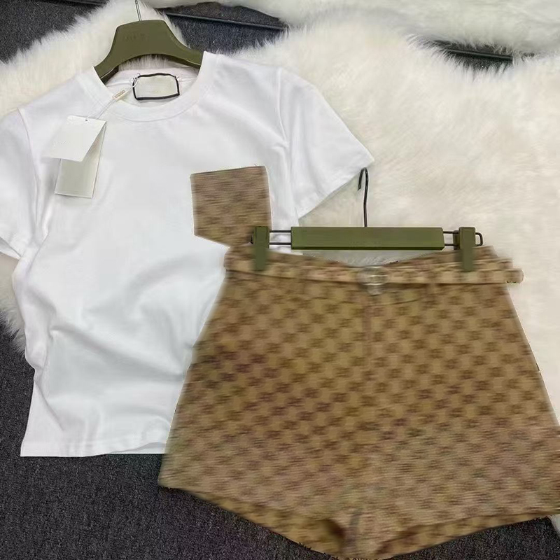 High end luxury brand renowned female designer sequined round neck T-shirt printed summer shorts short skirt set, high-quality women's clothing