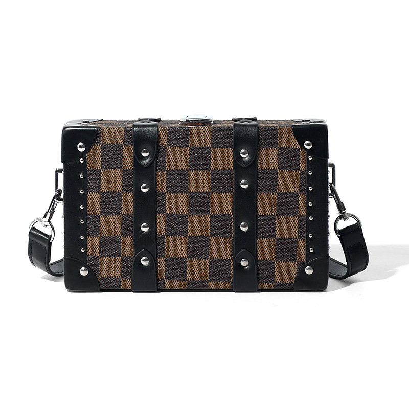 Ladies' high-end stylish shoulder bag 2025 new trend fashion hard shell box bag versatile crossbody bag free shipping