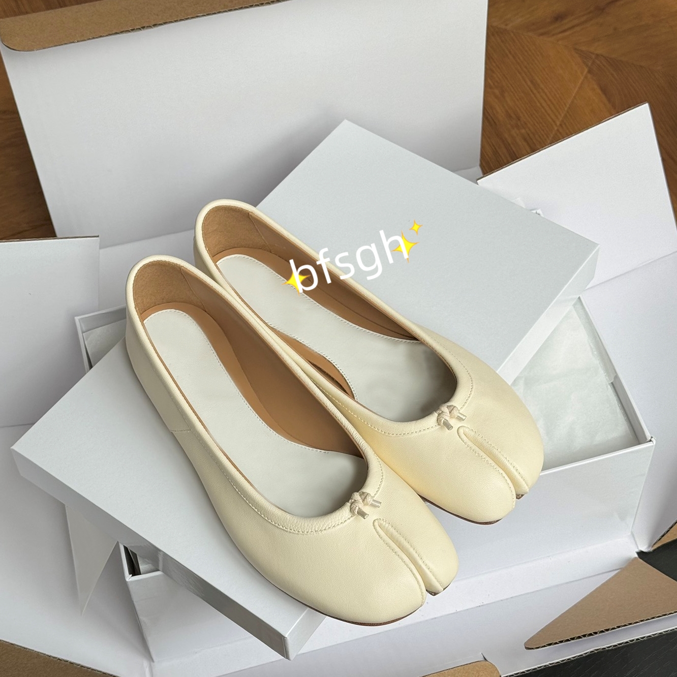 designer ballet flats women tabi shoes designer flats sheepskin black luxury split-toe shoes Top quality genuine leather sole