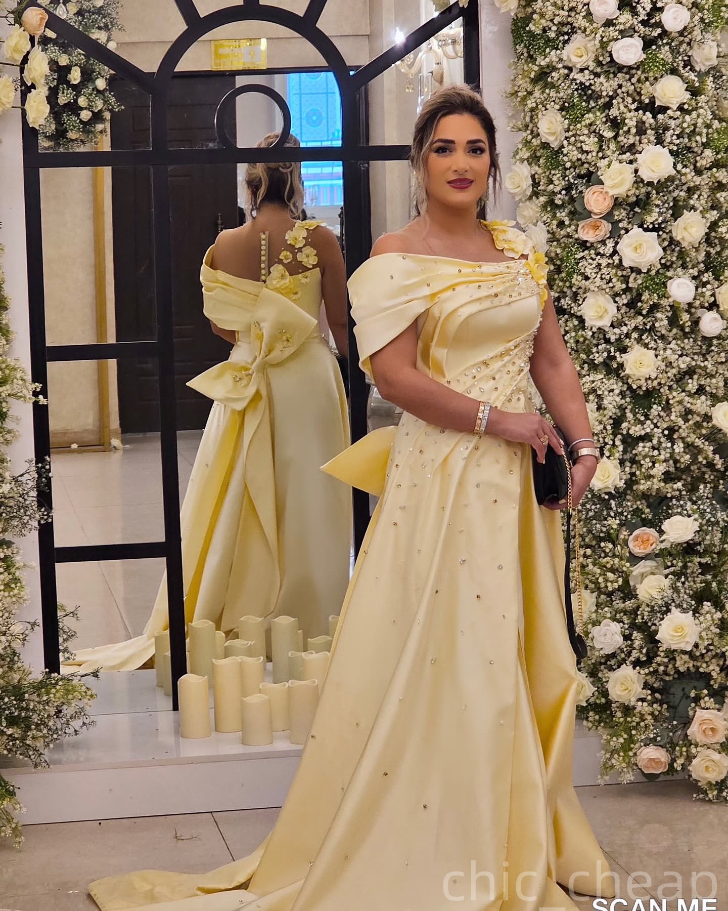Light Yellow A-line Evening Dresses Flowers Crystals Beaded Satin Prom Formal Party Second Birthday Engagement Gowns Plus Size Dress For Special Occas