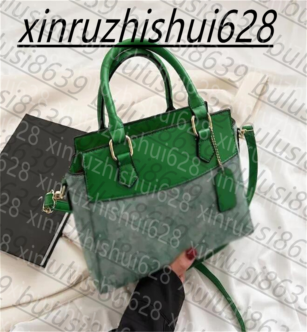 2025 Designer Shell Bag Women's Shoulder Bag Luxury Crossbody Bag Plaid bag Master Women's Bag Black Bag Luxury Makeup Bag Tasche Luxur
