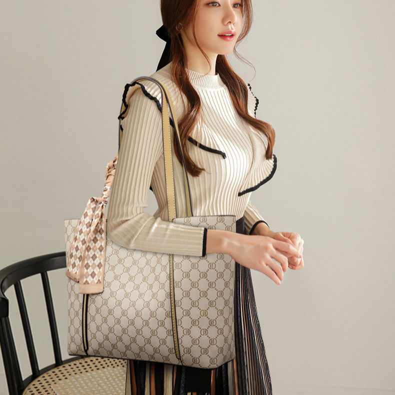 Luxury Women's Work Handbag With Free Shipping Designer Fashion Vintage Single Shoulder Bag New Large Capacity Casual Shopping Bag Classic And Ve