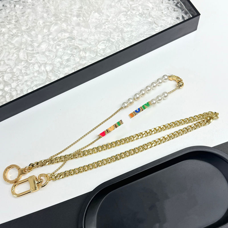 New Fashion Colored letters waist chain Keychain Charm Accessories Designer Womens Bag or Keychain Pendant Decoration Personalized Womens Wallet chain Bracelet