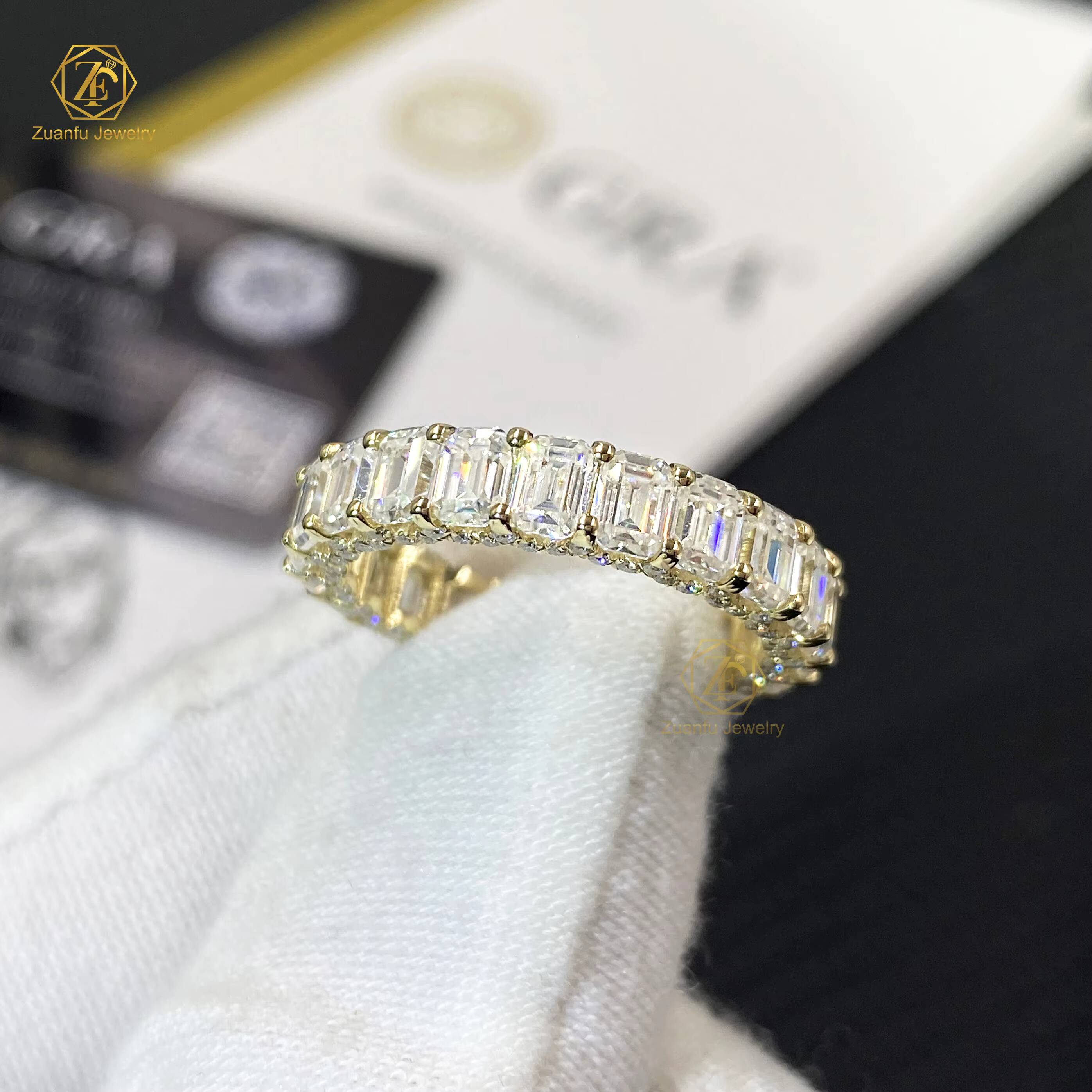Upscale Womens 14K Yellow Gold 3x4mm Emerald Cut Eternity Ring Moissanite Diamond Jewelry Fine Luxury for Gift