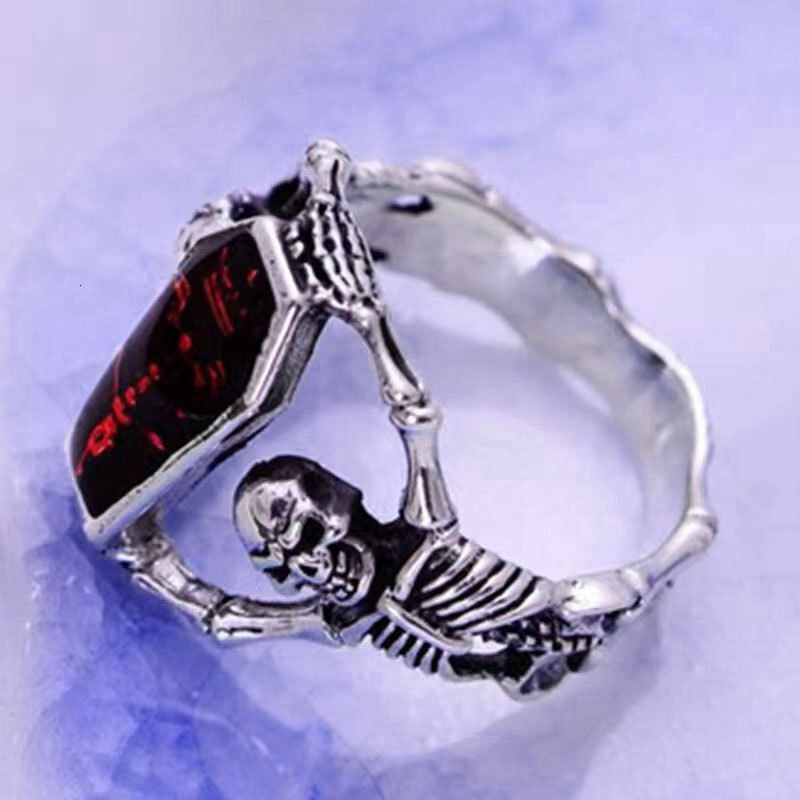 2025 New Totem Pattern Men's Zircon Punk Dark Trend Cool European Designer Wedding And American Style Ring Popular Retro Jewelry Wholesale