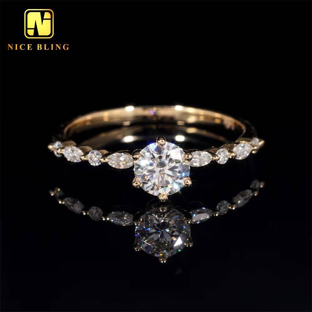 Fashion Round Cut 6Prongs Diamond Wedding Rings Women 14K Yellow Gold Moissnaite Engagement Ring for Women