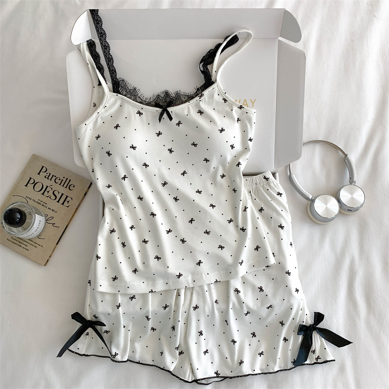 Chic Lace Bralette Bodysuit Combo: Feminine Home Wear Ensemble Suitable for Daytime Use