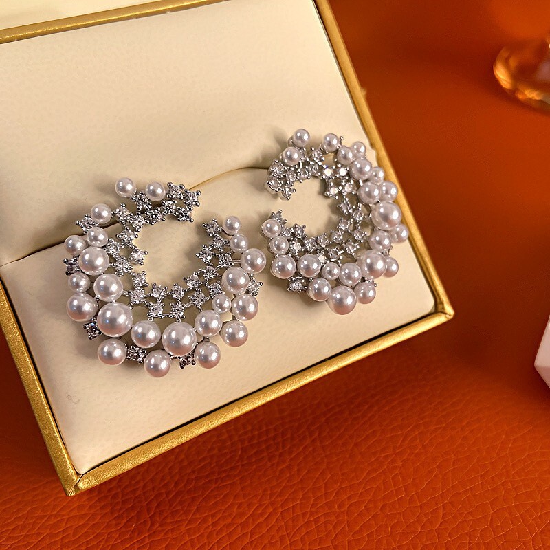 Luxury High-end Fashion Temperament Ear Studs Accessories Free Shipping Designer Luxury Jewelry Gold-plated Micro Inlaid Zircon Snake Head Women'