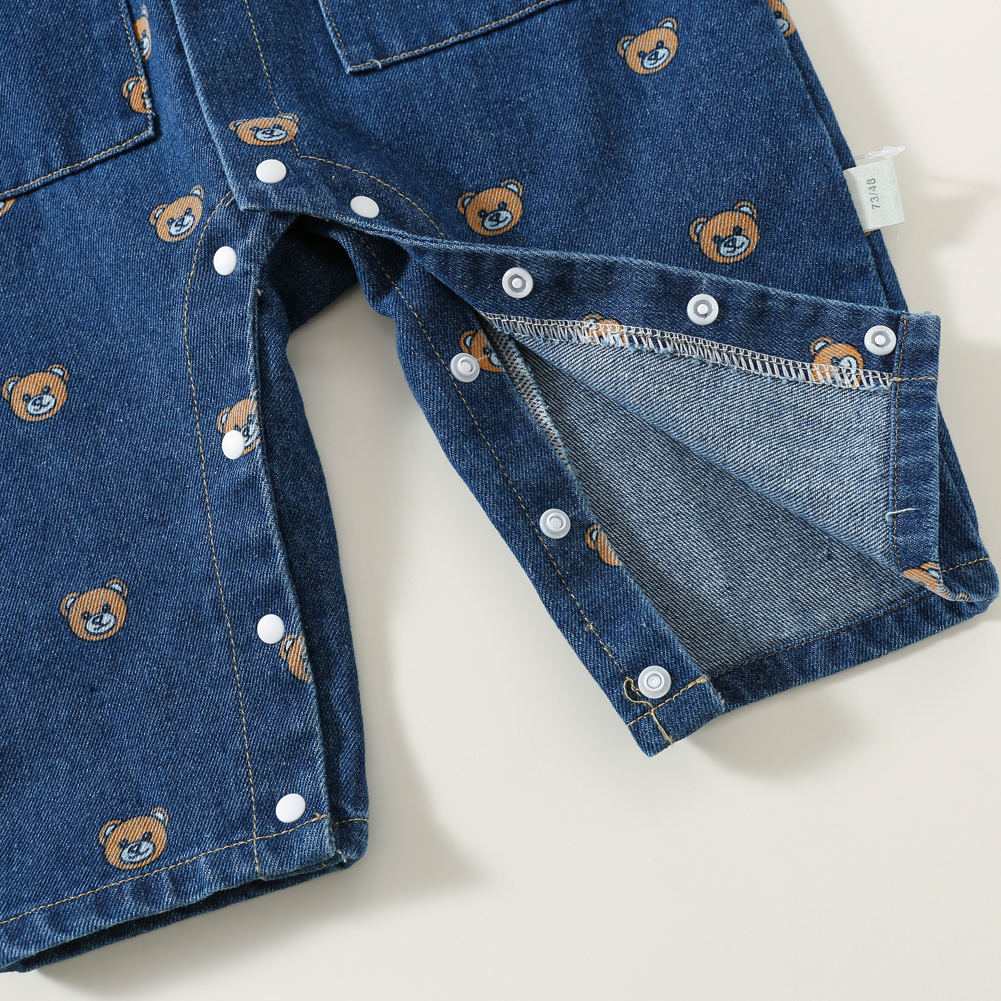 Baby Cowboy jumpsuit Spring and Autumn thin outerwear for boys and girls, with a slightly elastic long sleeved crawling suit that can be opened with a