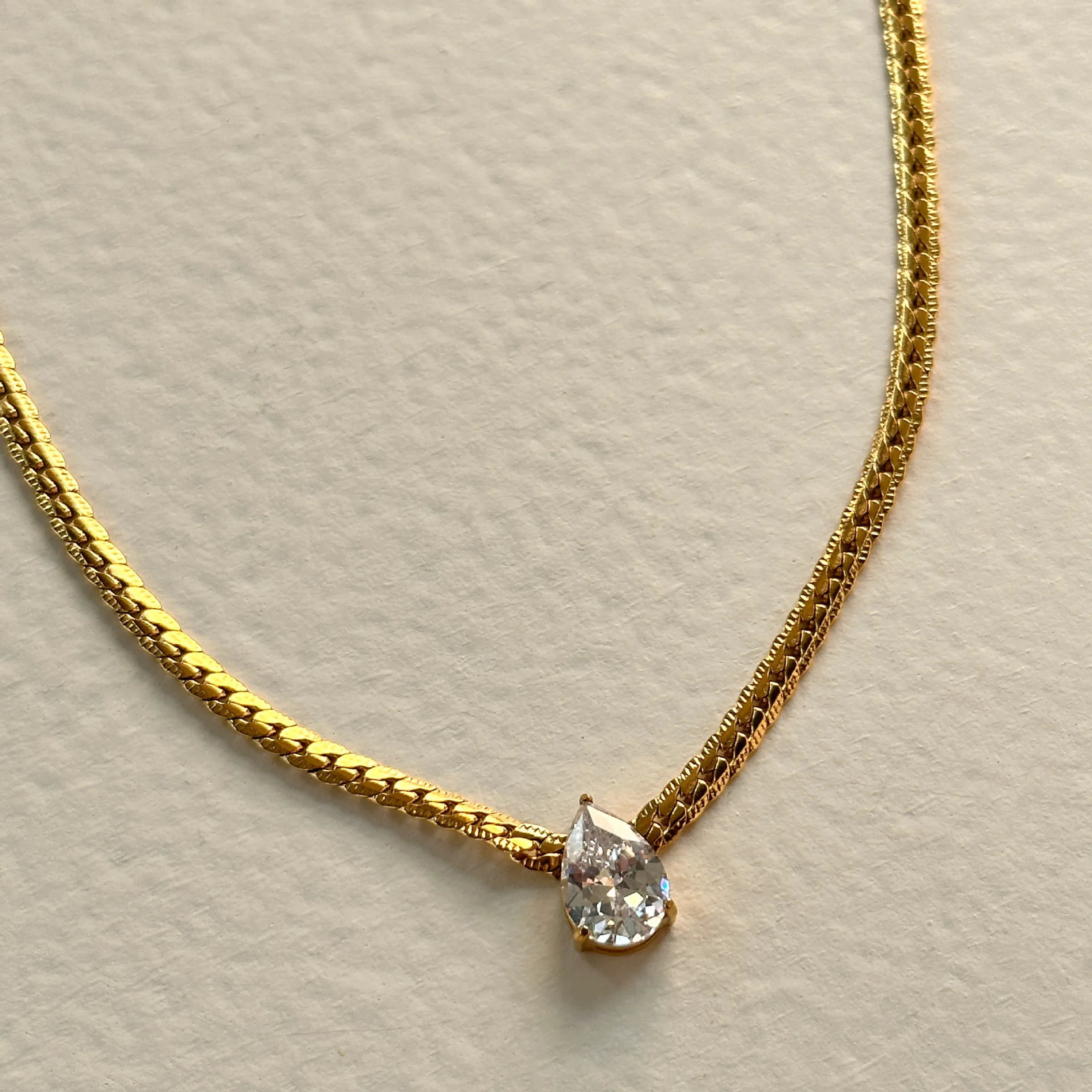Arrival 18k Gold Plated Waterproof Stainless Steel Waterdrop Droplet Shaped Zircon Pendant Chain Necklace YF4036 250729