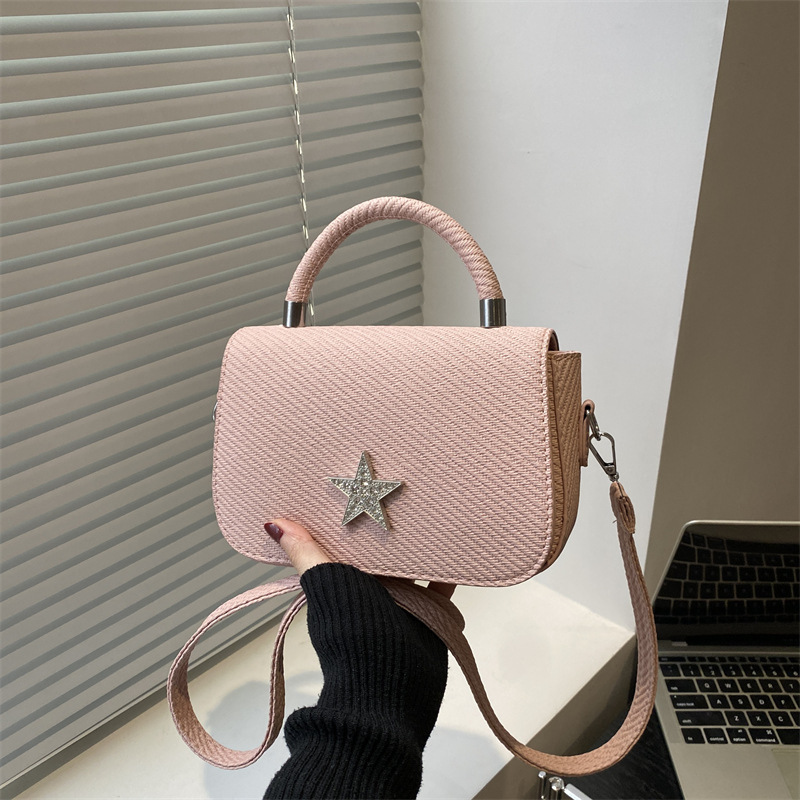 Summer New Women s Handbag Casual Simple Fashion Small Square Bag Summer New Niche Design Women s Shoulder Bag New Designer Bag