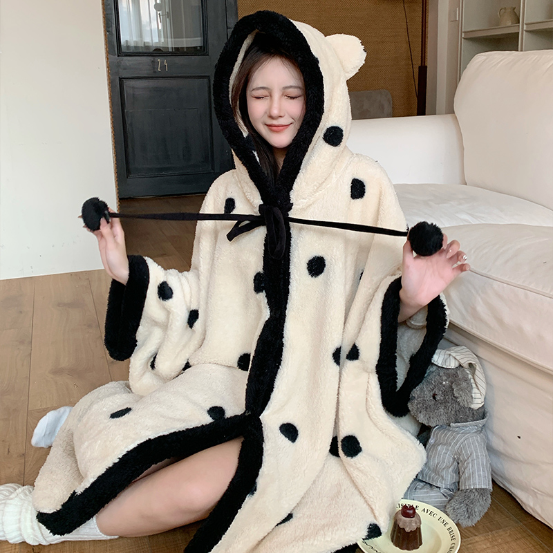 Comfort-Focused Ladies Plaid Flannel Nightgown Set for Cold Weather Wear